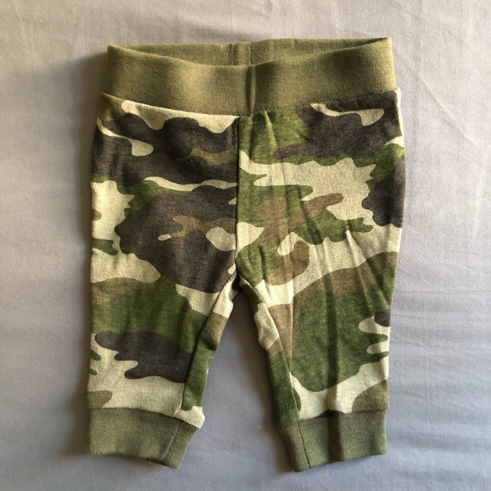 Old Navy Baby 3M Camouflage Leggings